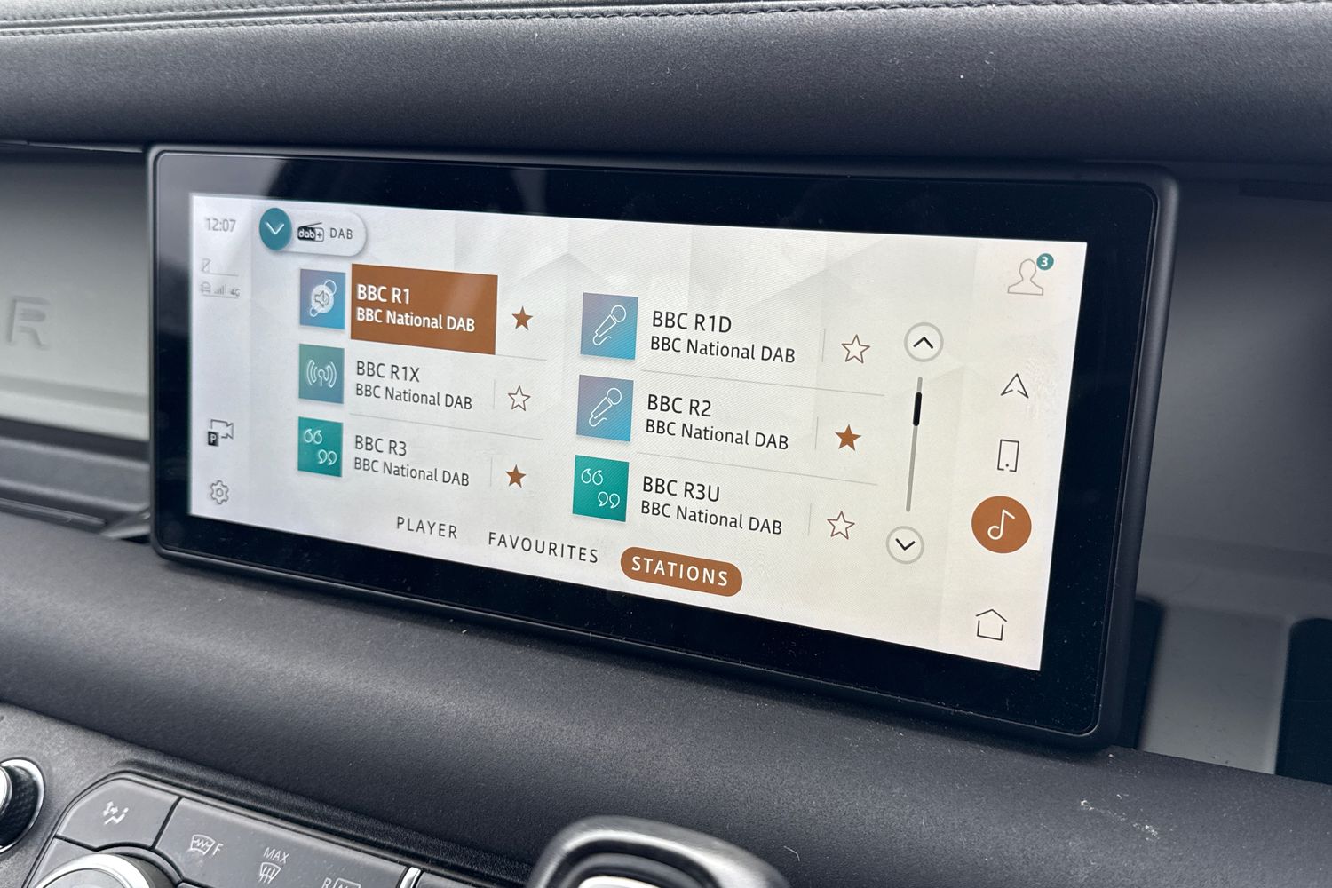 Used Land Rover Defender 110 2020 for sale - 76236829: Photo 46