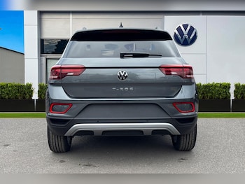 Used Volkswagen T-Roc 2025 for sale - 75785880: Photo