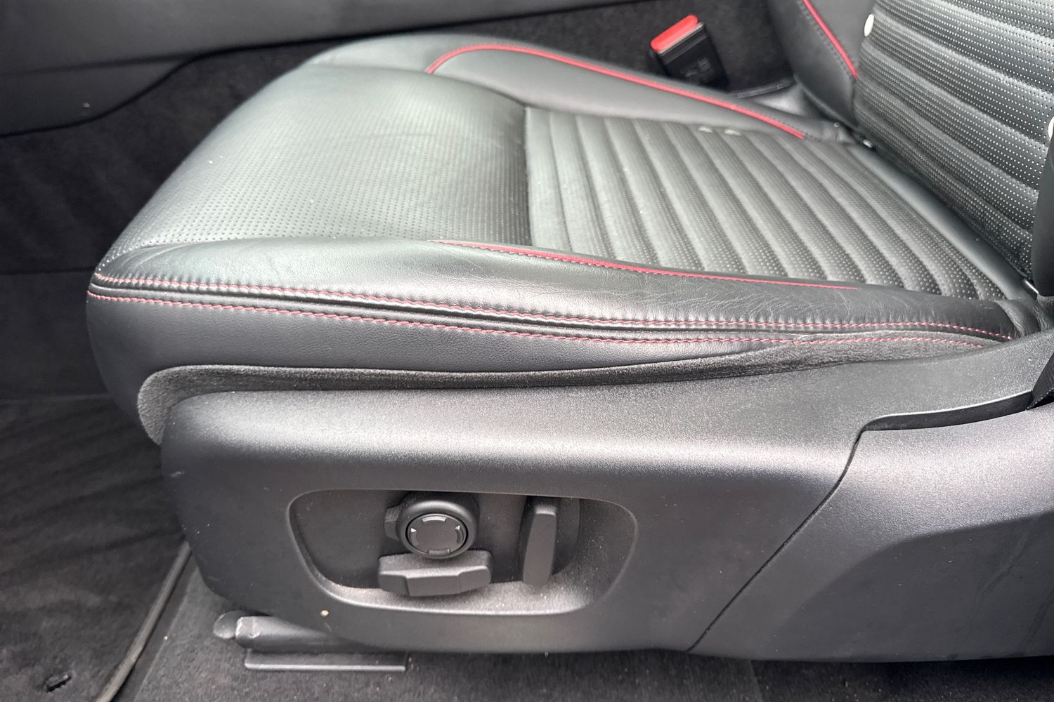 Used Land Rover Discovery Sport 2020 for sale - 77270509: Photo 39