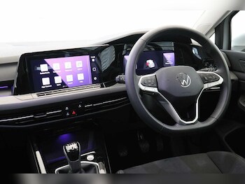 Used Volkswagen Golf 2024 for sale - 75482985: Photo