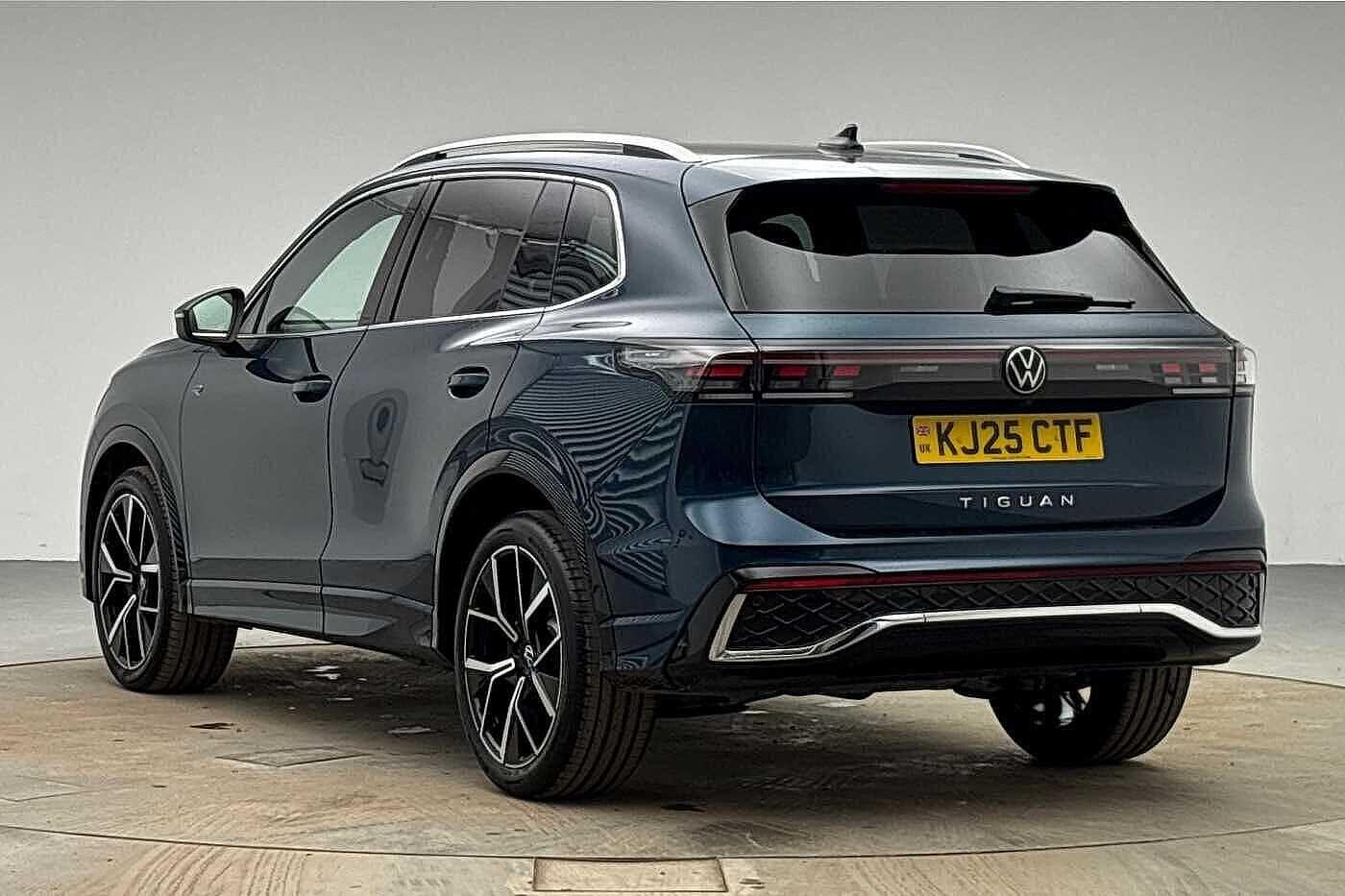 Used Volkswagen Tiguan 2025 for sale - 77976173: Photo 3