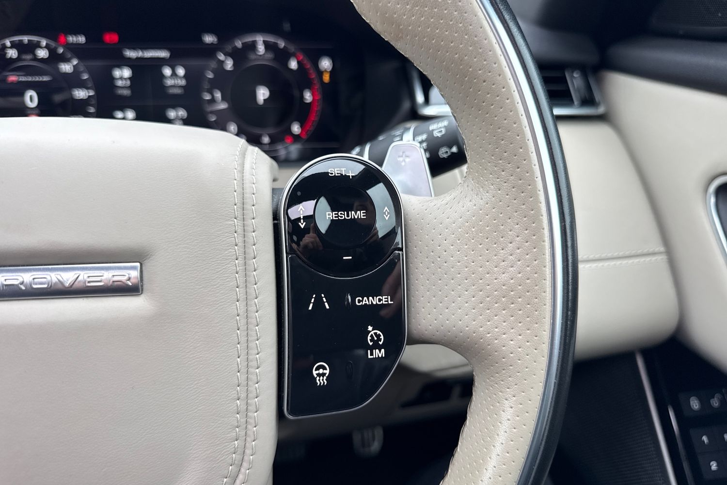 Used Land Rover Range Rover Velar 2019 for sale - 76469269: Photo 45