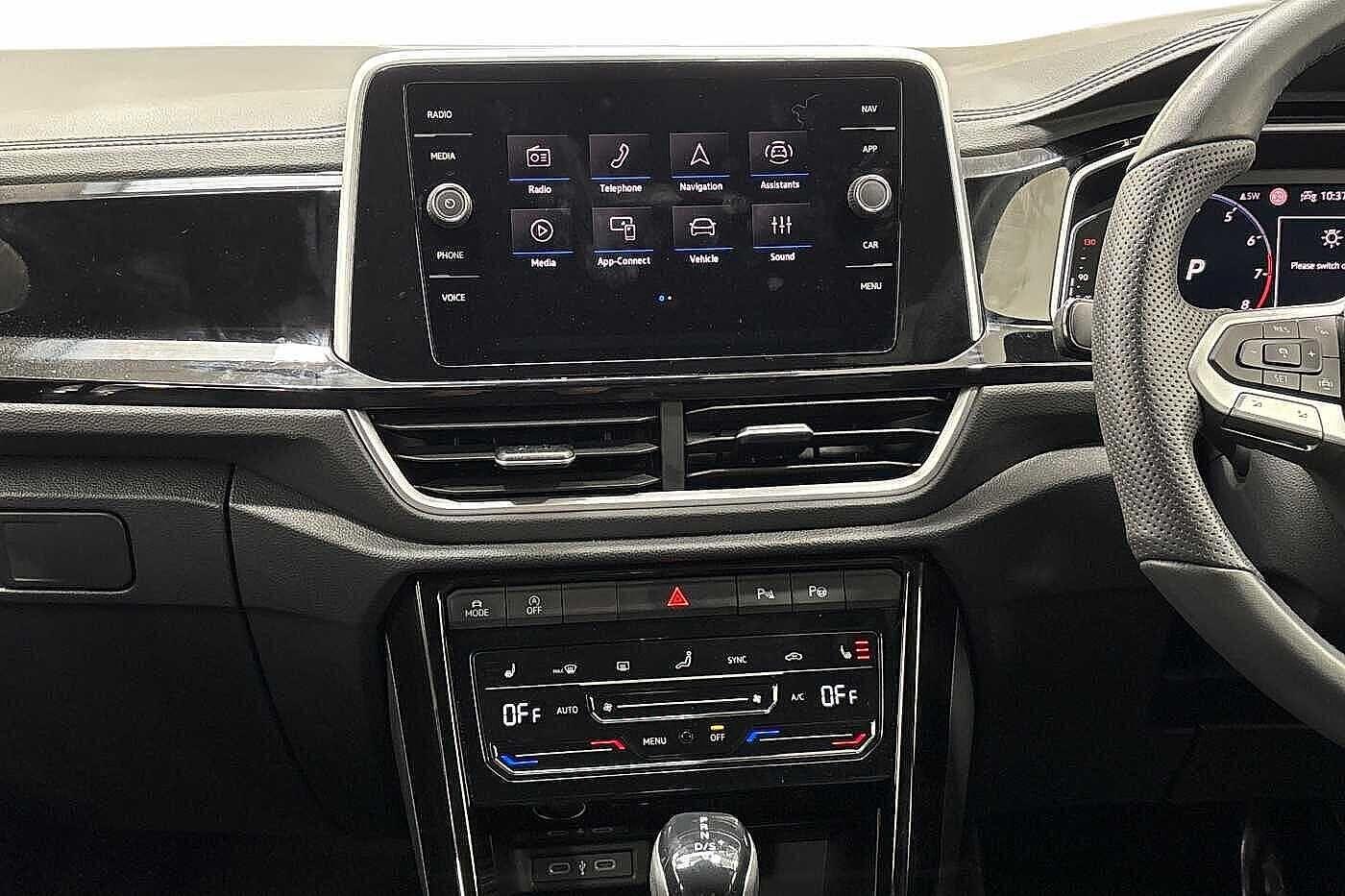 Used Volkswagen T-Roc 2025 for sale - 76697650: Photo 13