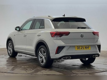 Used Volkswagen T-Roc 2025 for sale - 76697650: Photo