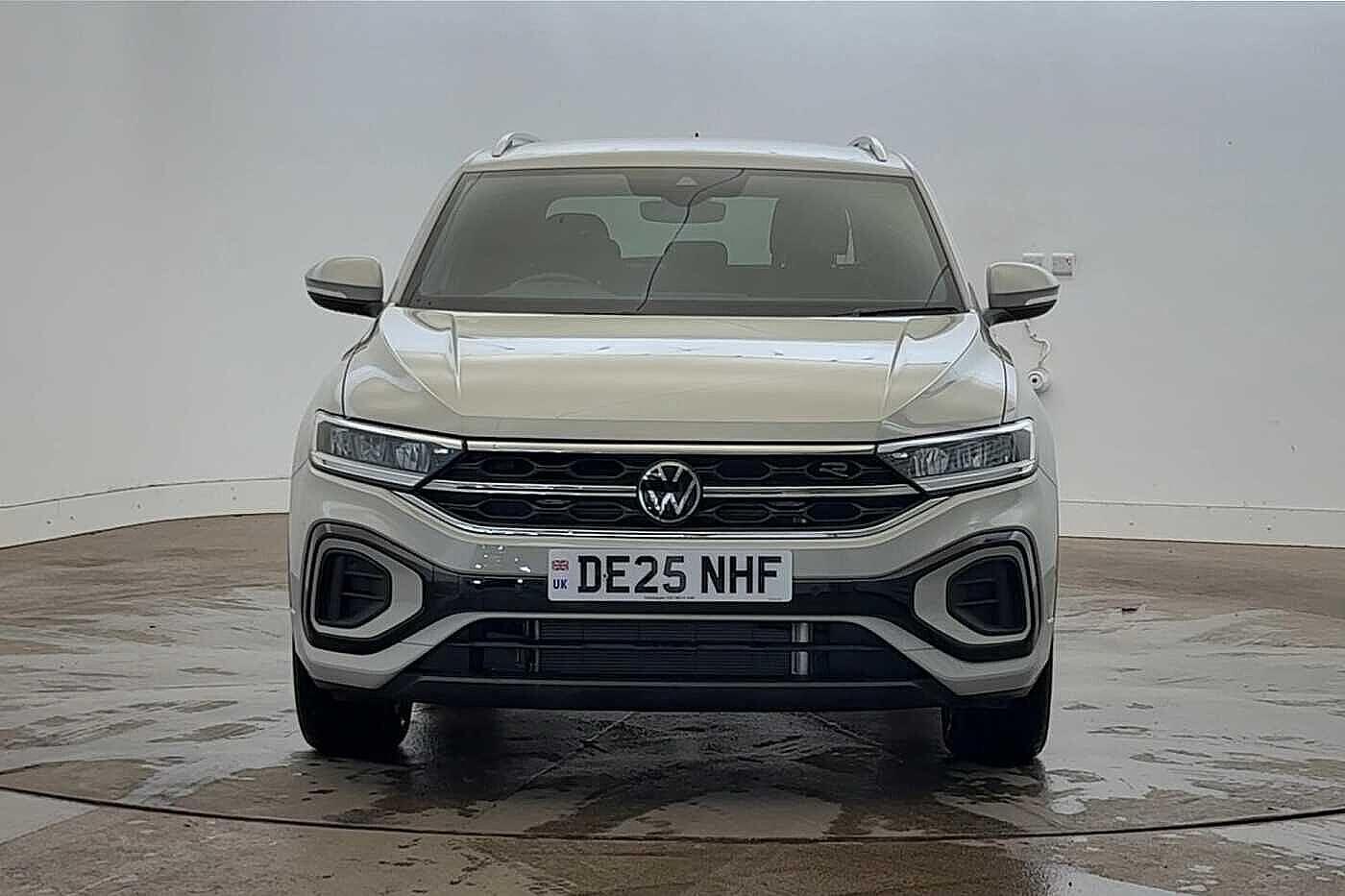 Used Volkswagen T-Roc 2025 for sale - 76697650: Photo 8