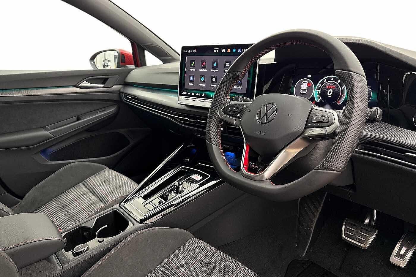 Used Volkswagen Golf 2025 for sale - 77890636: Photo 6