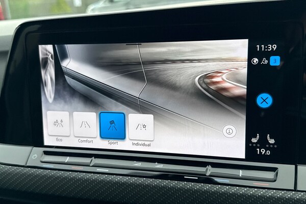 Used Volkswagen Golf 2023 for sale - 76182172: Photo 47
