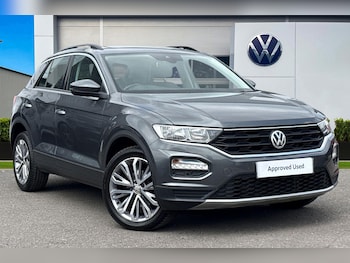 Used Volkswagen T-Roc 2019 for sale - 78964751: Photo