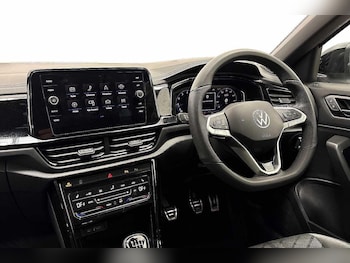 Used Volkswagen T-Roc 2025 for sale - 78604553: Photo