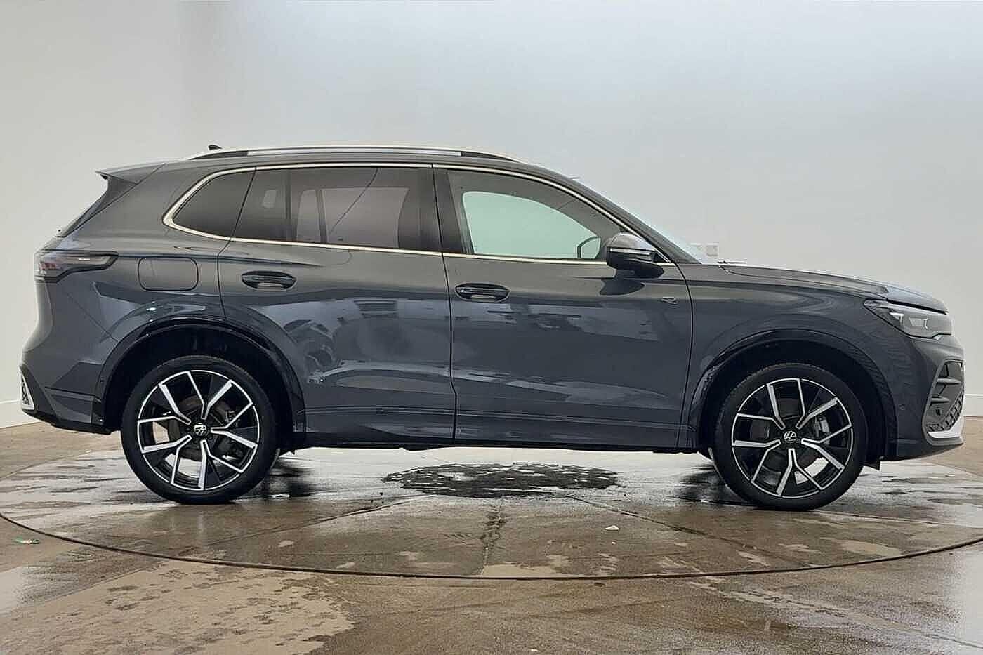 Used Volkswagen Tiguan 2025 for sale - 77535415: Photo 4