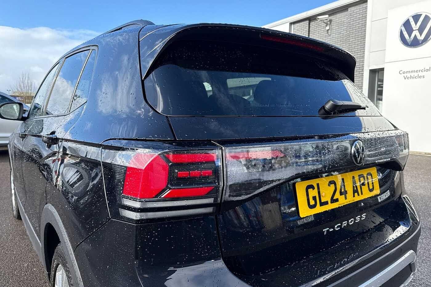 Used Volkswagen T-Cross 2024 for sale - 76395379: Photo 16