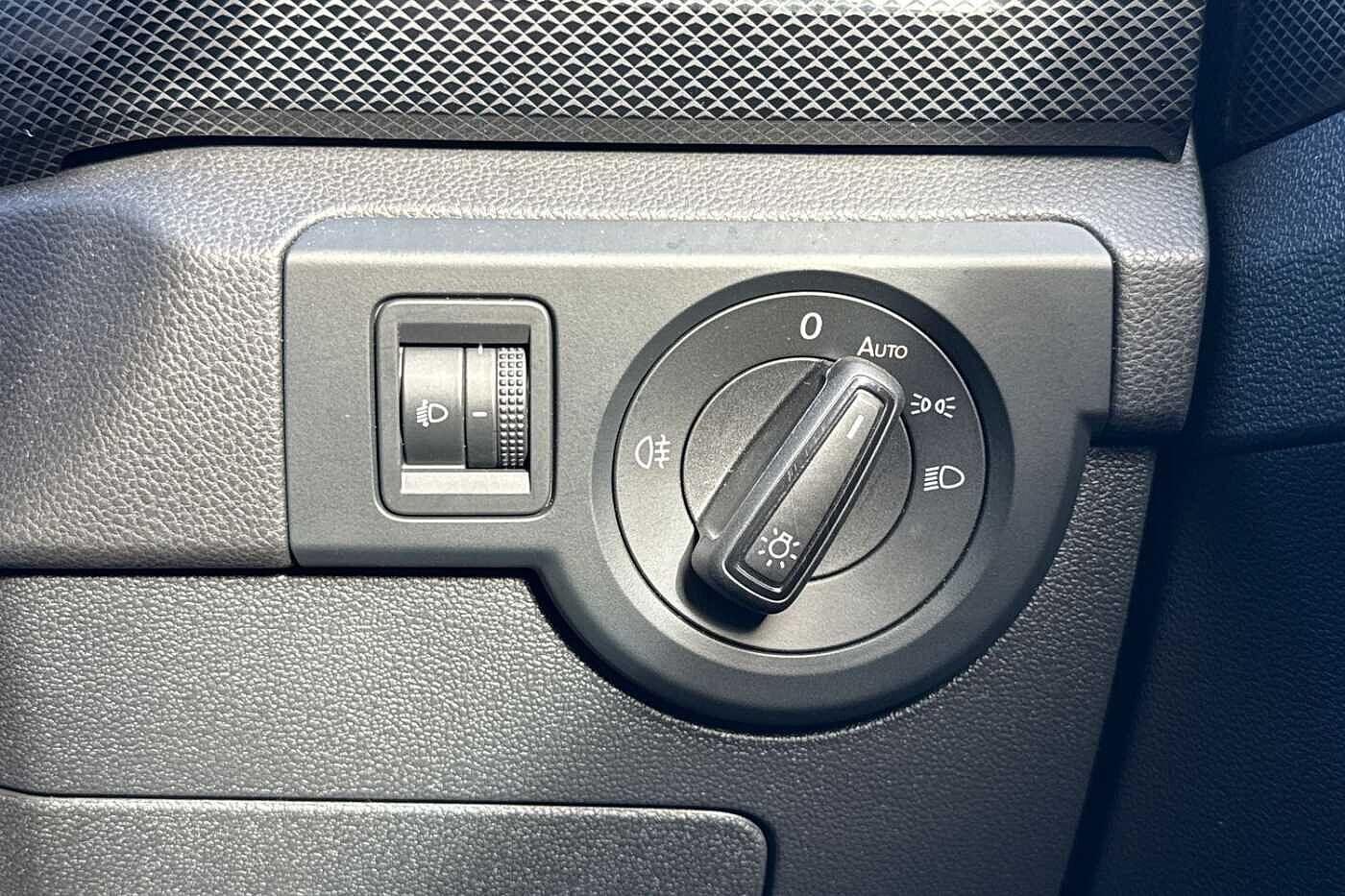 Used Volkswagen T-Cross 2024 for sale - 76395379: Photo 26