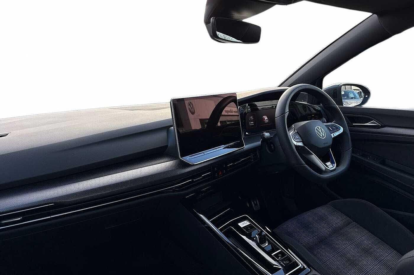 Used Volkswagen Golf 2025 for sale - 77963403: Photo 2