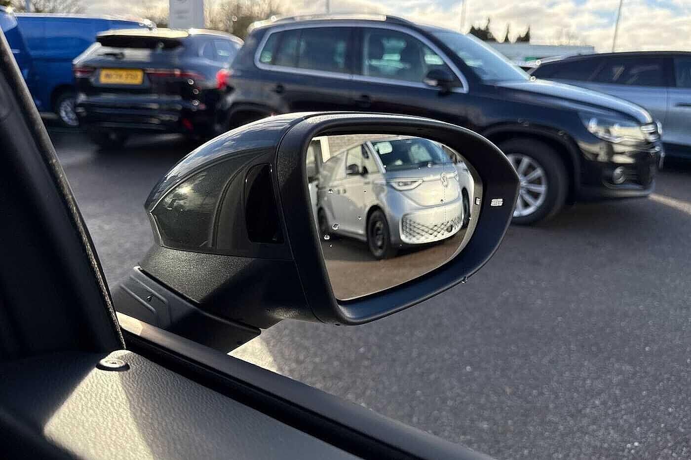 Used Volkswagen Golf 2025 for sale - 77963403: Photo 38