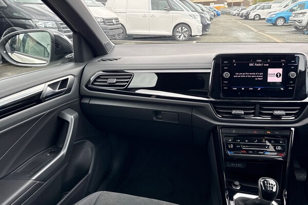 Used Volkswagen T-Roc 2025 for sale - 75820086: Photo 19