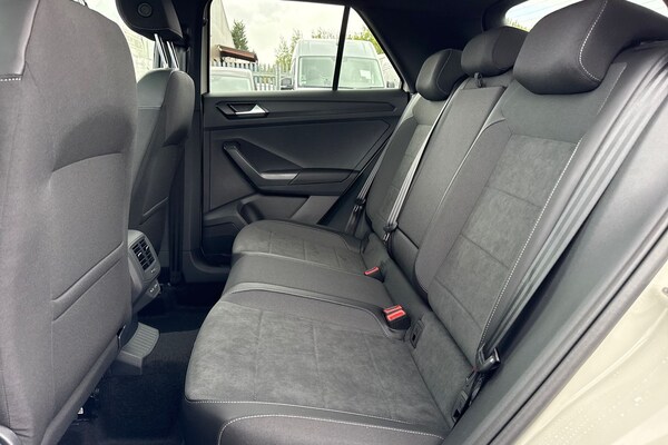 Used Volkswagen T-Roc 2025 for sale - 75820086: Photo 33