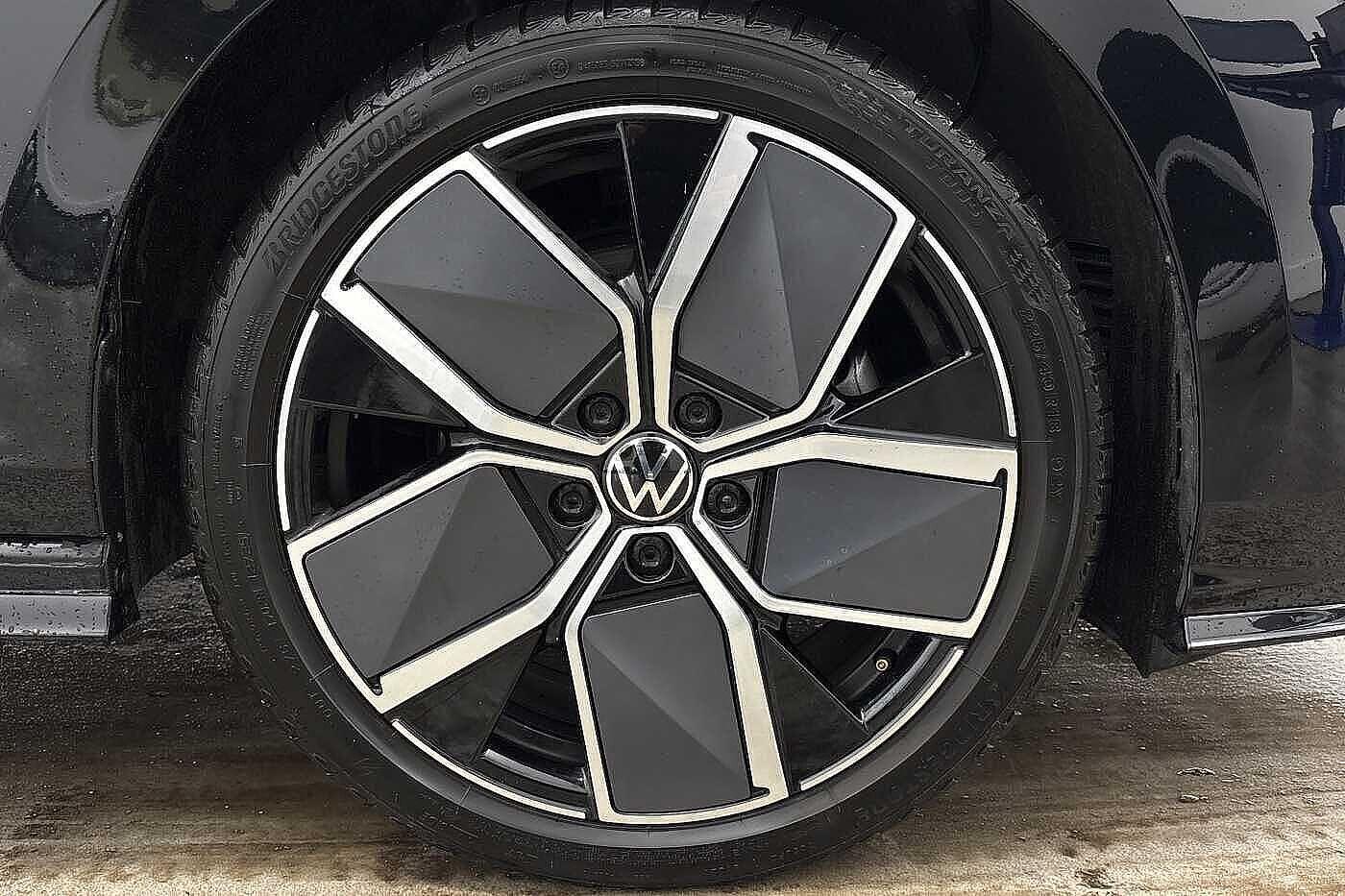 Used Volkswagen Golf 2025 for sale - 77297421: Photo 5