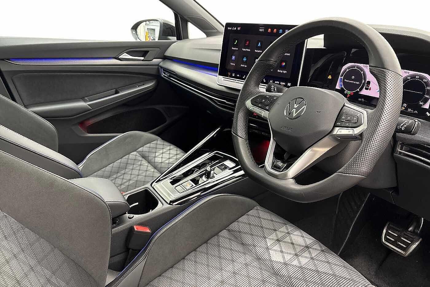 Used Volkswagen Golf 2025 for sale - 77297421: Photo 6