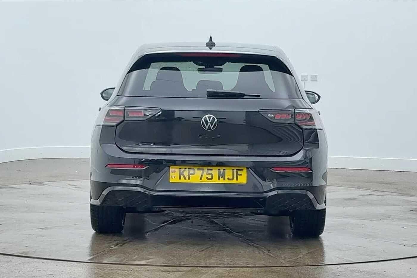 Used Volkswagen Golf 2025 for sale - 77297421: Photo 8