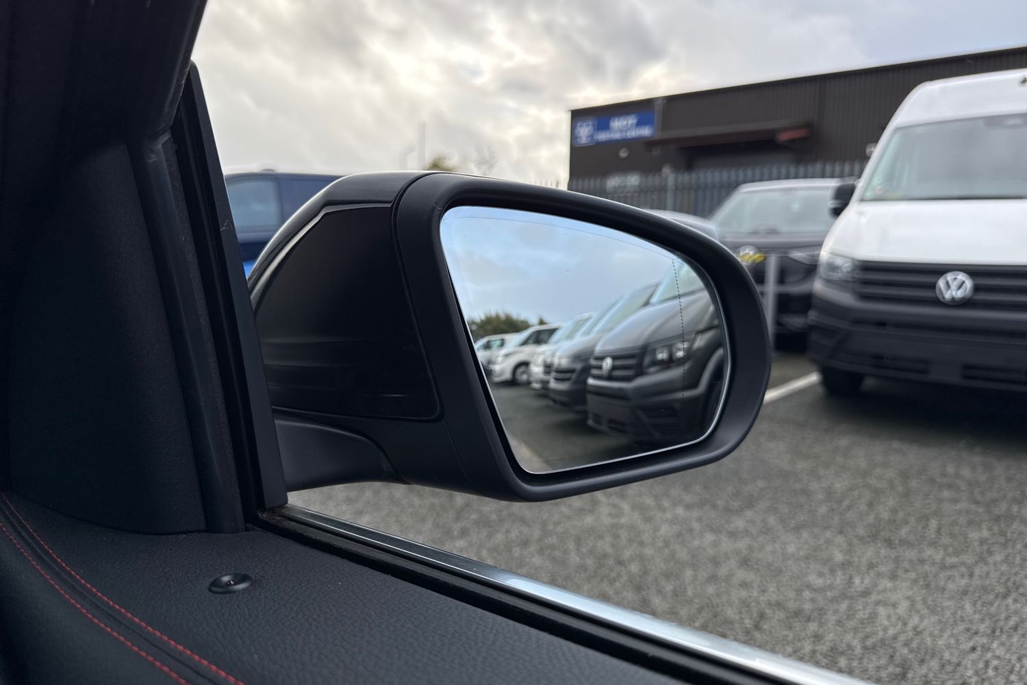 Used Mercedes-Benz GLA 2022 for sale - 76460952: Photo 37