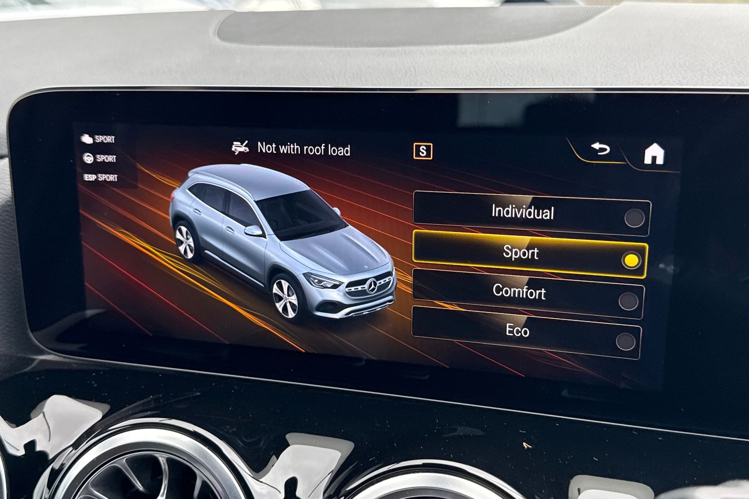 Used Mercedes-Benz GLA 2022 for sale - 76460952: Photo 46