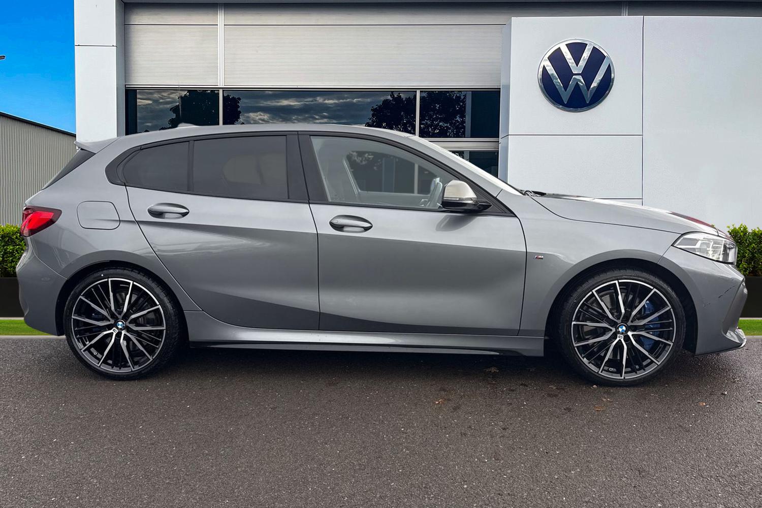 Used BMW 1 Series 2024 for sale - 76723941: Photo 3