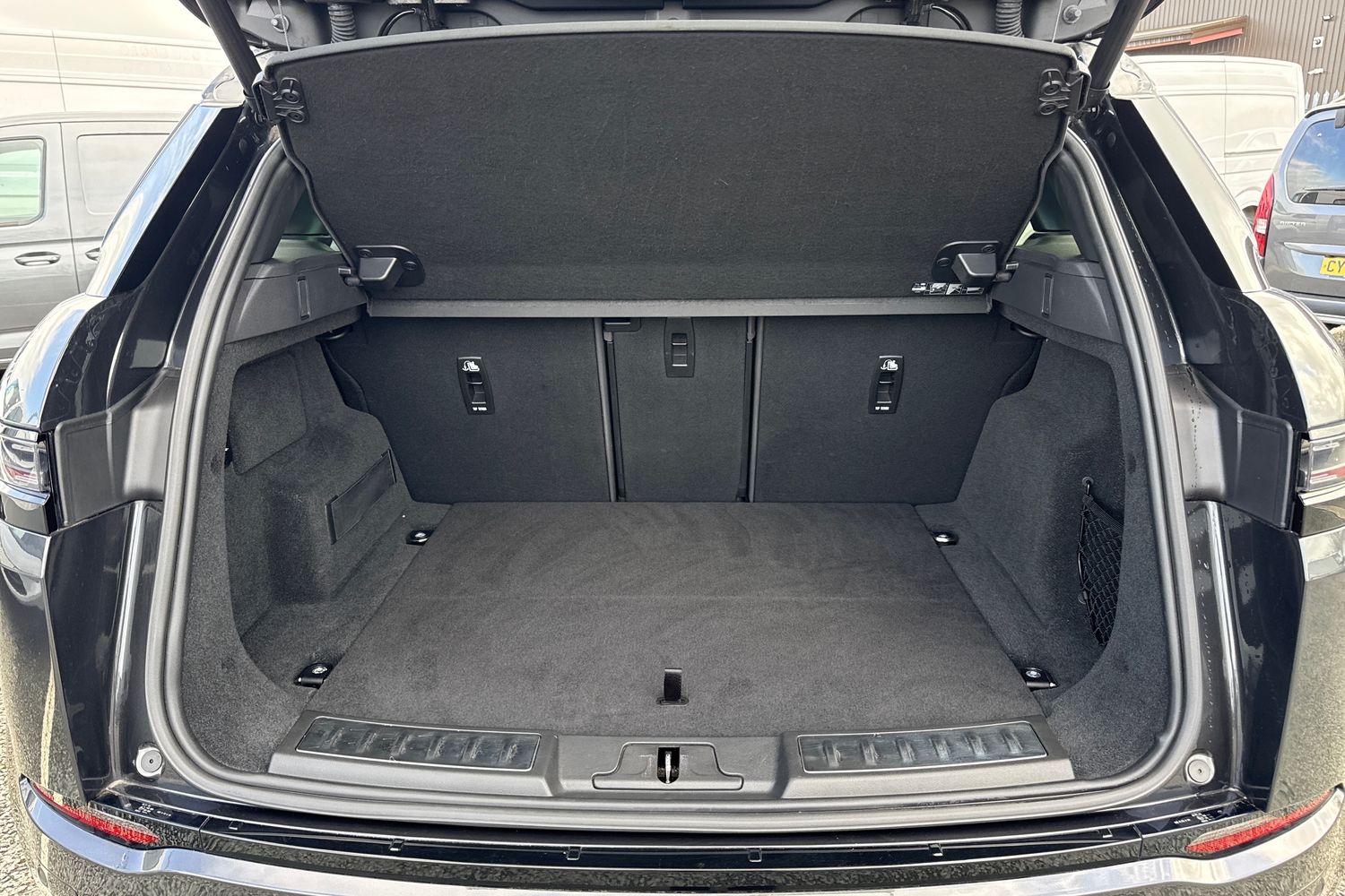 Used Land Rover Range Rover Evoque 2024 for sale - 78052759: Photo 7