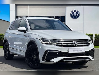 2020 - 2.0 TDI 4Motion R-Line 5dr DSG