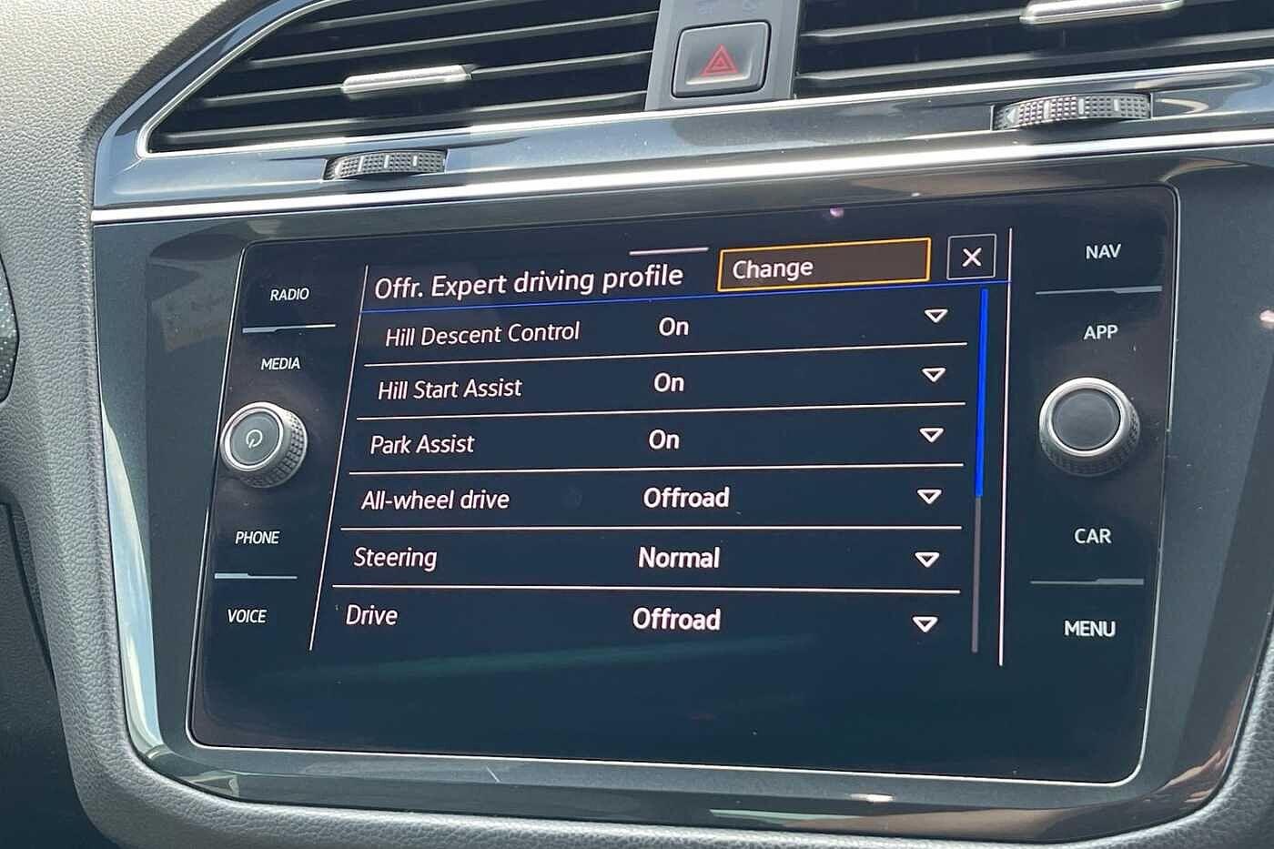 Used Volkswagen Tiguan 2020 for sale - 77080056: Photo 40