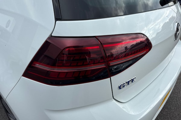 Used Volkswagen Golf 2017 for sale - 76148942: Photo 25