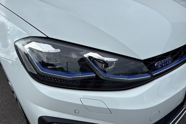 Used Volkswagen Golf 2017 for sale - 76148942: Photo 31