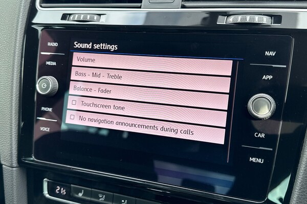 Used Volkswagen Golf 2017 for sale - 76148942: Photo 54