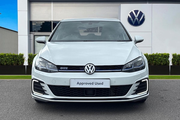 Used Volkswagen Golf 2017 for sale - 76148942: Photo 6