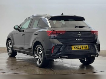 Used Volkswagen T-Roc 2025 for sale - 77421629: Photo