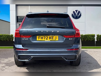 Used Volvo XC60 2023 for sale - 79531405: Photo