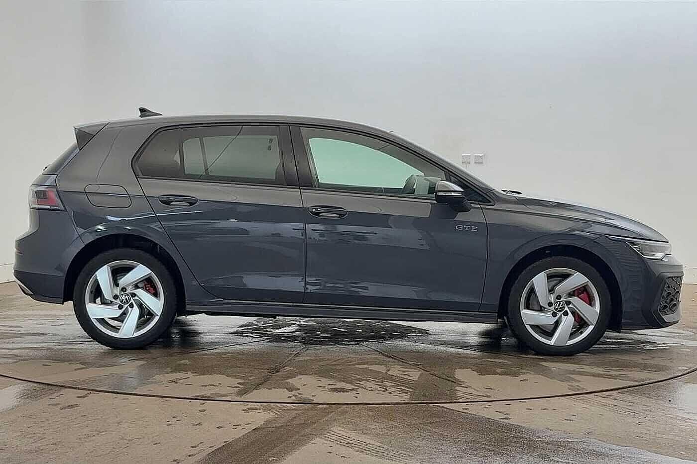 Used Volkswagen Golf 2025 for sale - 76374721: Photo 4