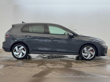 Used Volkswagen Golf 2025 for sale - 76374721: Photo