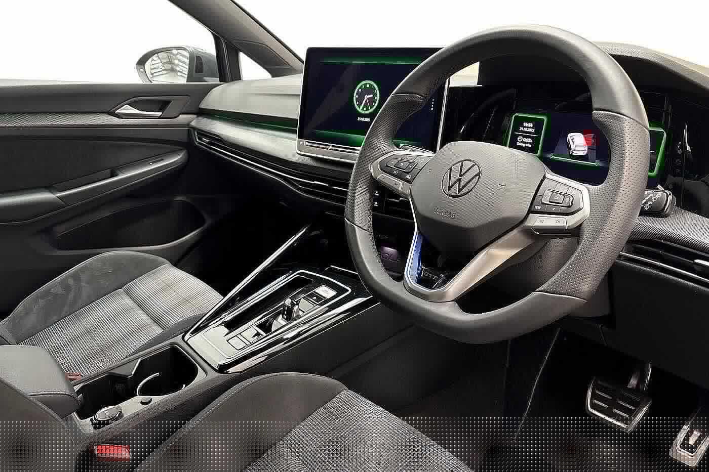Used Volkswagen Golf 2025 for sale - 76374721: Photo 6