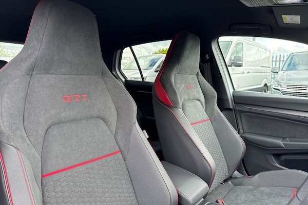 Used Volkswagen Golf 2025 for sale - 76017594: Photo 23