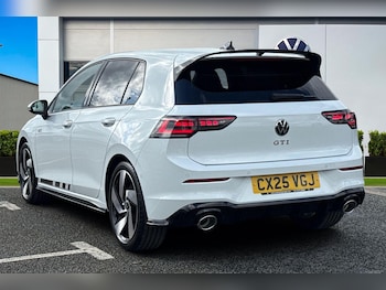 Used Volkswagen Golf 2025 for sale - 76017594: Photo 2