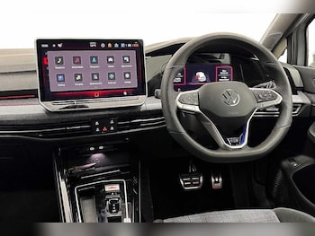 Used Volkswagen Golf 2025 for sale - 77733760: Photo