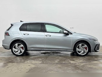 Used Volkswagen Golf 2025 for sale - 77733760: Photo