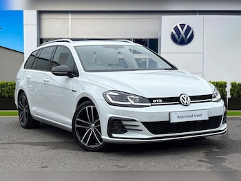 Volkswagen - Golf