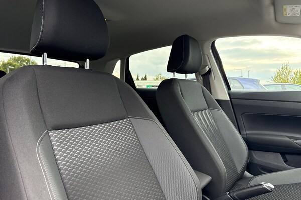 Used Volkswagen Polo 2021 for sale - 76158295: Photo 24