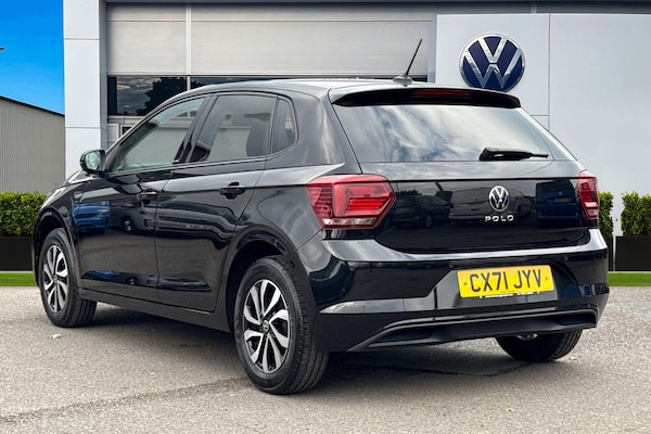 Used Volkswagen Polo 2021 for sale - 76158295: Photo 2