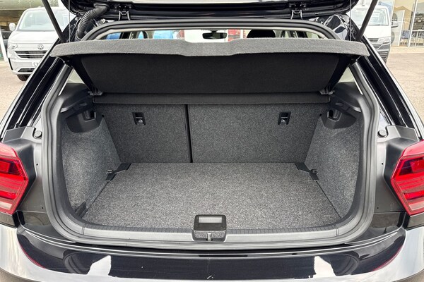 Used Volkswagen Polo 2021 for sale - 76158295: Photo 7