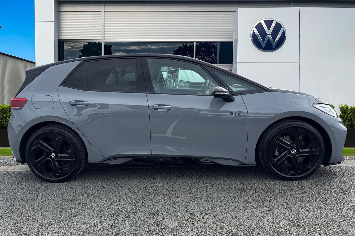 Used Volkswagen ID.3 2025 for sale - 76353099: Photo 3