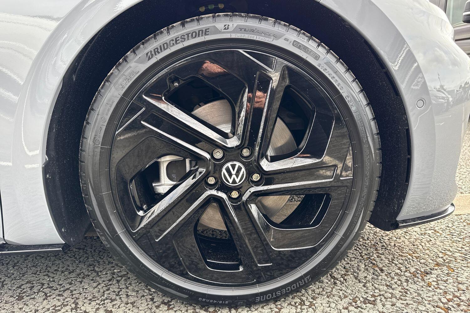 Used Volkswagen ID.3 2025 for sale - 76353099: Photo 6