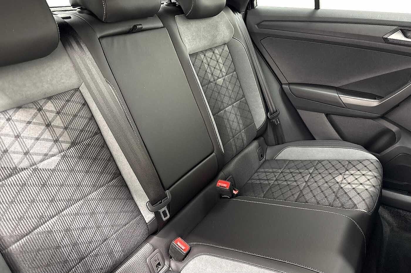 Used Volkswagen T-Roc 2025 for sale - 76379892: Photo 9