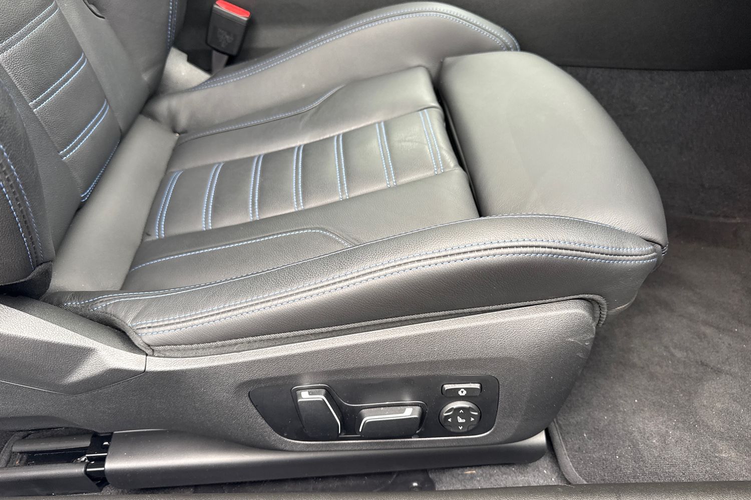 Used BMW M2 2024 for sale - 77436099: Photo 38